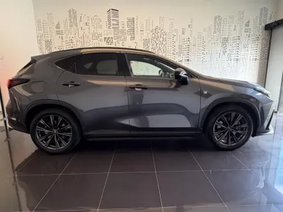 LEXUS NX 450h+ F SPORT Executive 4WD occasion 2023 - Photo 4