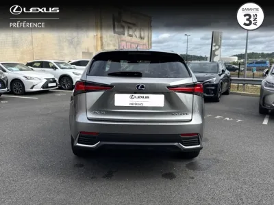 LEXUS NX 300h 2WD Luxe Plus MY21 occasion 2021 - Photo 4