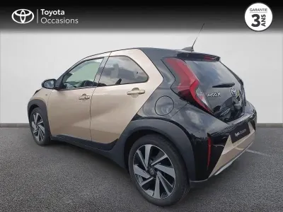 TOYOTA Aygo X 1.0 VVT-i 72ch Collection occasion 2023 - Photo 2