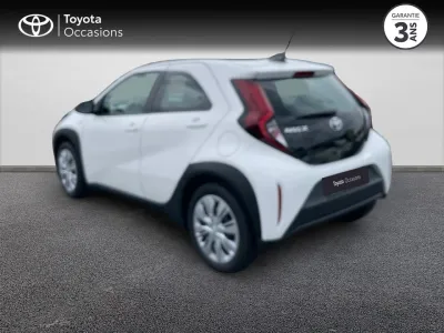 TOYOTA Aygo X 1.0 VVT-i 72ch Dynamic occasion 2023 - Photo 2