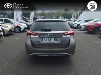 TOYOTA Auris Touring Sports HSD 136h Design occasion 2017 - Photo 4