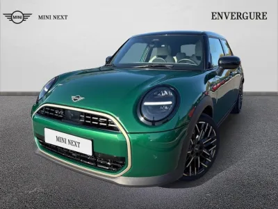 MINI Cooper 5 Portes C 156ch Favoured DKG7 occasion 2025 - Photo 1