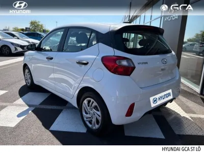 HYUNDAI i10 1.0 67ch ECO Initia occasion 2023 - Photo 2