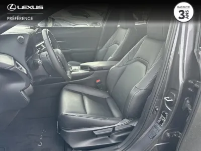 LEXUS UX 300h F SPORT Design 2WD MC25 occasion 2024 - Photo 3