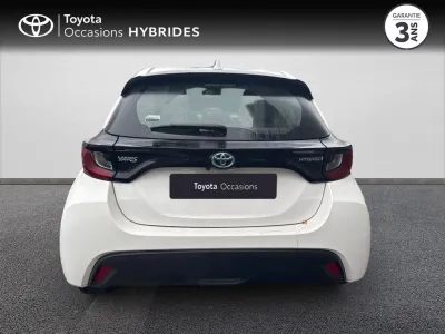 TOYOTA Yaris 116h Dynamic 5p MY22 occasion 2023 - Photo 4
