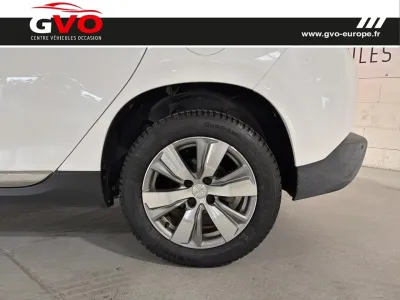 PEUGEOT 2008 1.6 BlueHDi 120ch Allure S&S occasion 2015 - Photo 4