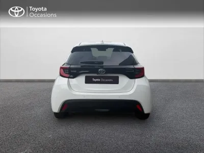 TOYOTA Yaris 116h Design Pack 5p MY22 occasion 2023 - Photo 4
