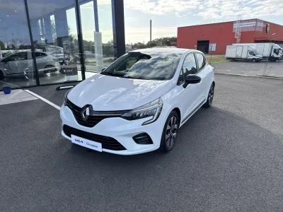 RENAULT Clio 1.6 E-Tech hybride 145ch Techno occasion 2023 - Photo 1