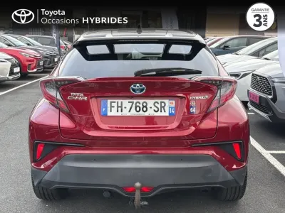 TOYOTA C-HR 122h Collection 2WD E-CVT RC18 NAV Attelage occasion 2019 - Photo 4