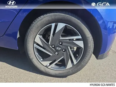 HYUNDAI i20 1.0 T-GDi 100ch Hybrid Intuitive DCT-7 occasion 2023 - Photo 4