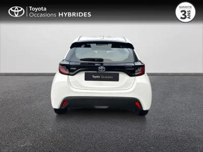 TOYOTA Yaris 116h Dynamic 5p MY22 occasion 2023 - Photo 4