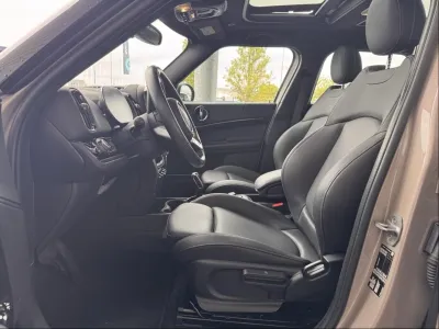 MINI Countryman Cooper 136ch  Highlands BVA7 occasion 2023 - Photo 4