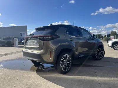 TOYOTA Yaris Cross 116h Collection MY22 occasion 2023 - Photo 2