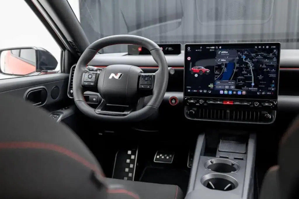 intérieur-hyundai-ioniq-3