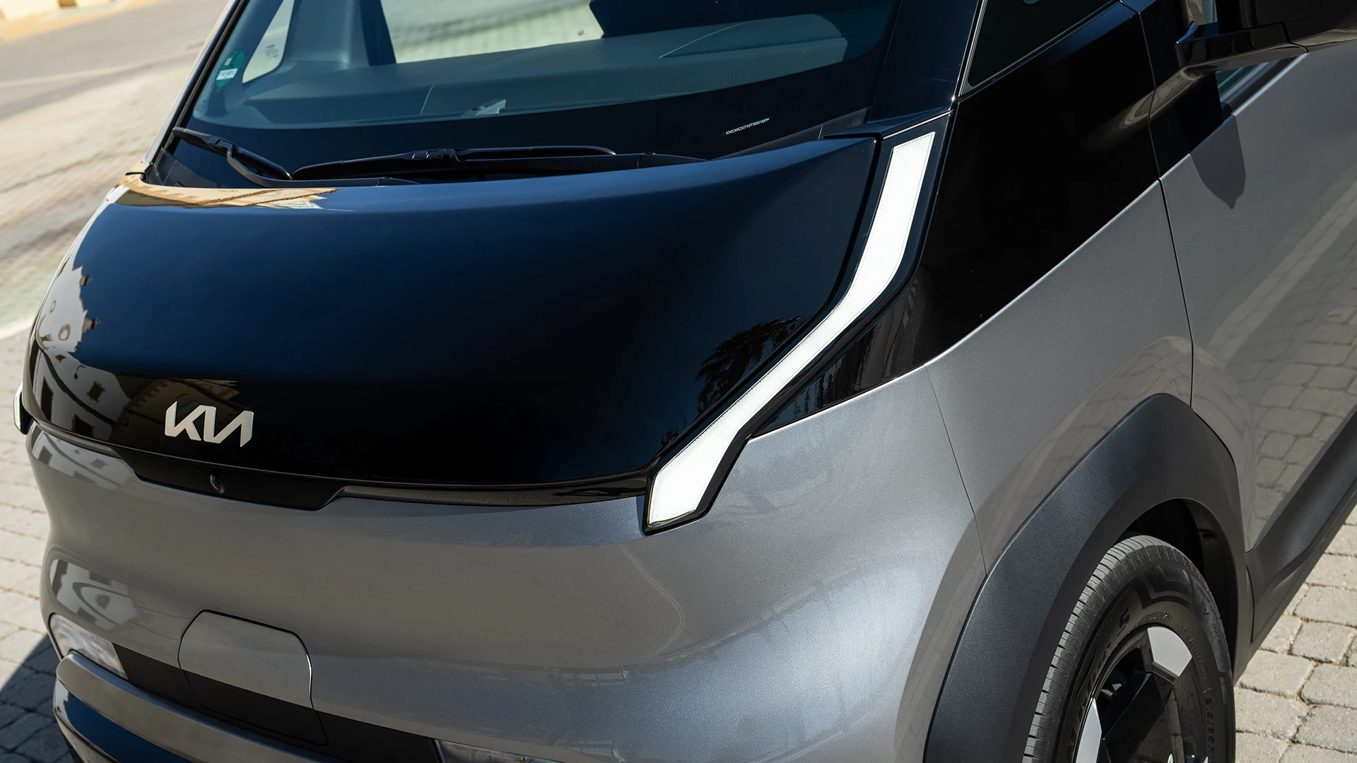 face-avant-kia-pv-cargo