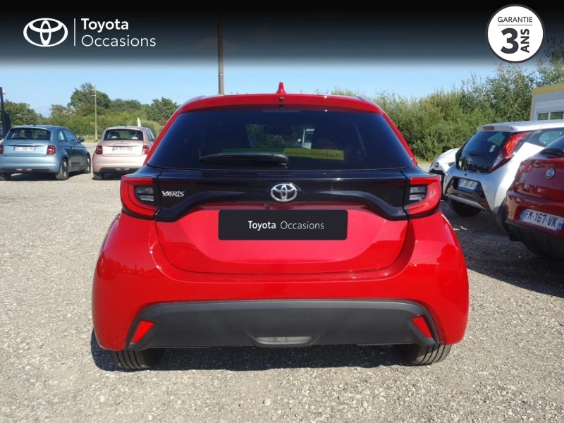 toyota-yaris-70-vvt-i-design-5p-my22-19-saint-nazaire-1-10