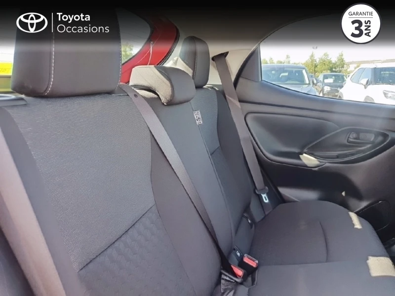 toyota-yaris-70-vvt-i-design-5p-my22-19-saint-nazaire-1-13