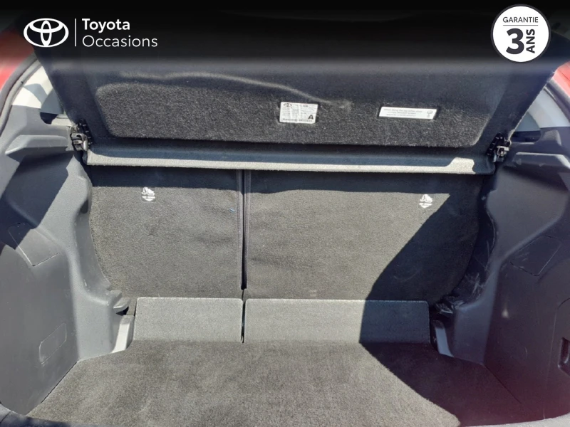 toyota-yaris-70-vvt-i-design-5p-my22-19-saint-nazaire-1-16