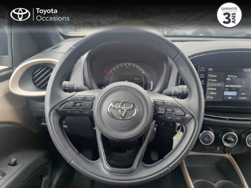 toyota-aygo-x-1-0-vvt-i-72ch-design-my23-14-redon-9