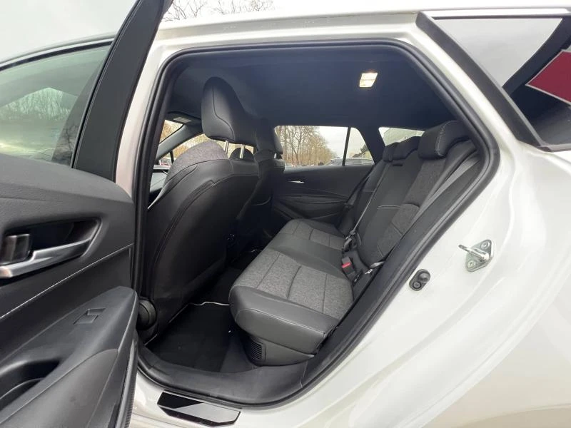 toyota-corolla-touring-spt-1-8-140ch-design-my23-9-saint-arnoult-14