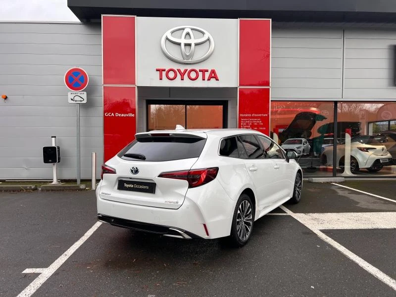 toyota-corolla-touring-spt-1-8-140ch-design-my23-9-saint-arnoult-6