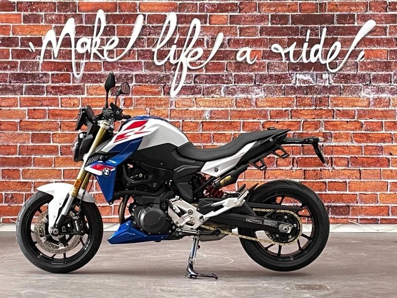 Image principale du véhicule