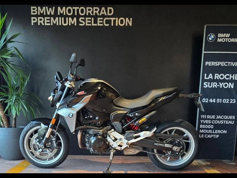 Image principale du véhicule