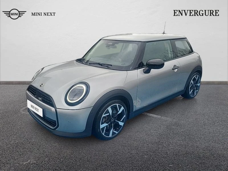 Image principale du véhicule