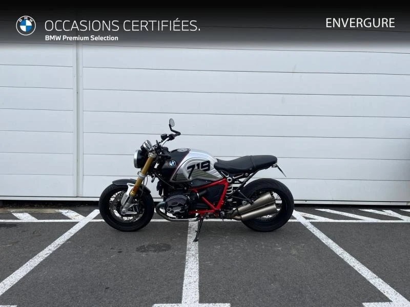 Image principale du véhicule