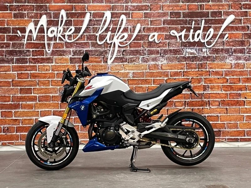 Image principale du véhicule