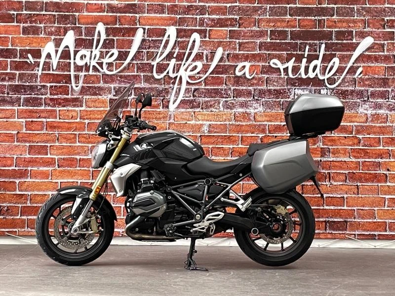 Image principale du véhicule