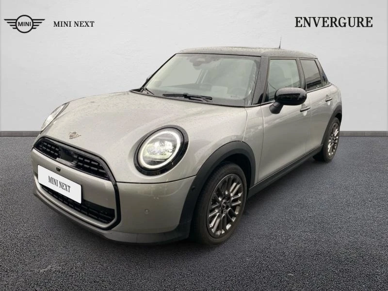 Image principale du véhicule