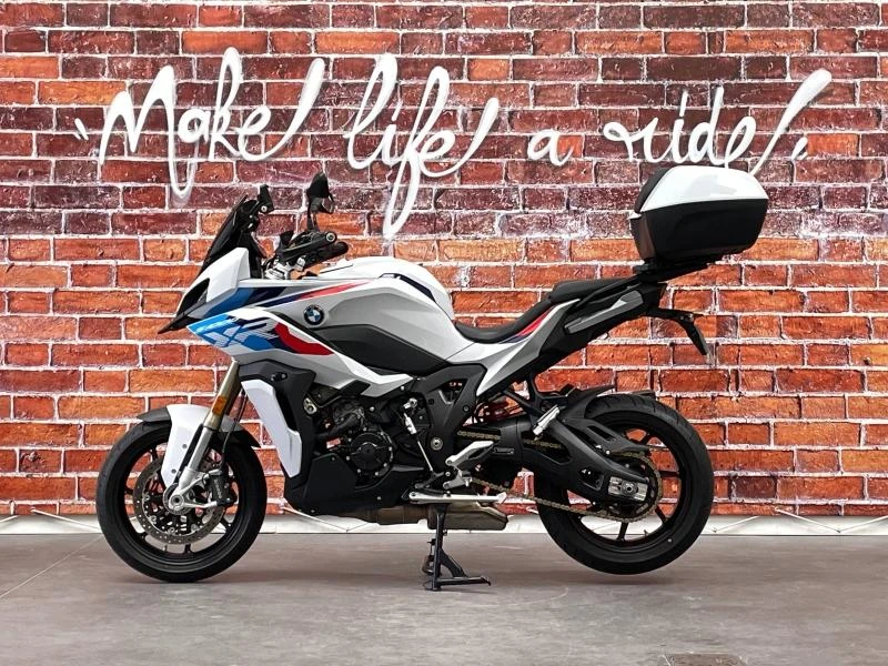 Image principale du véhicule