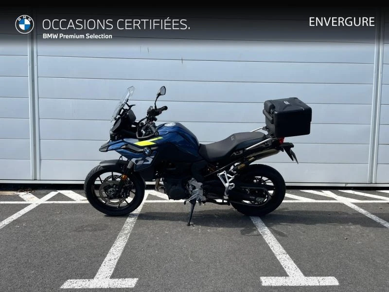 Image principale du véhicule