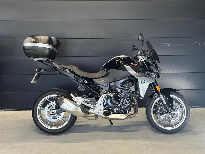 Image principale du véhicule